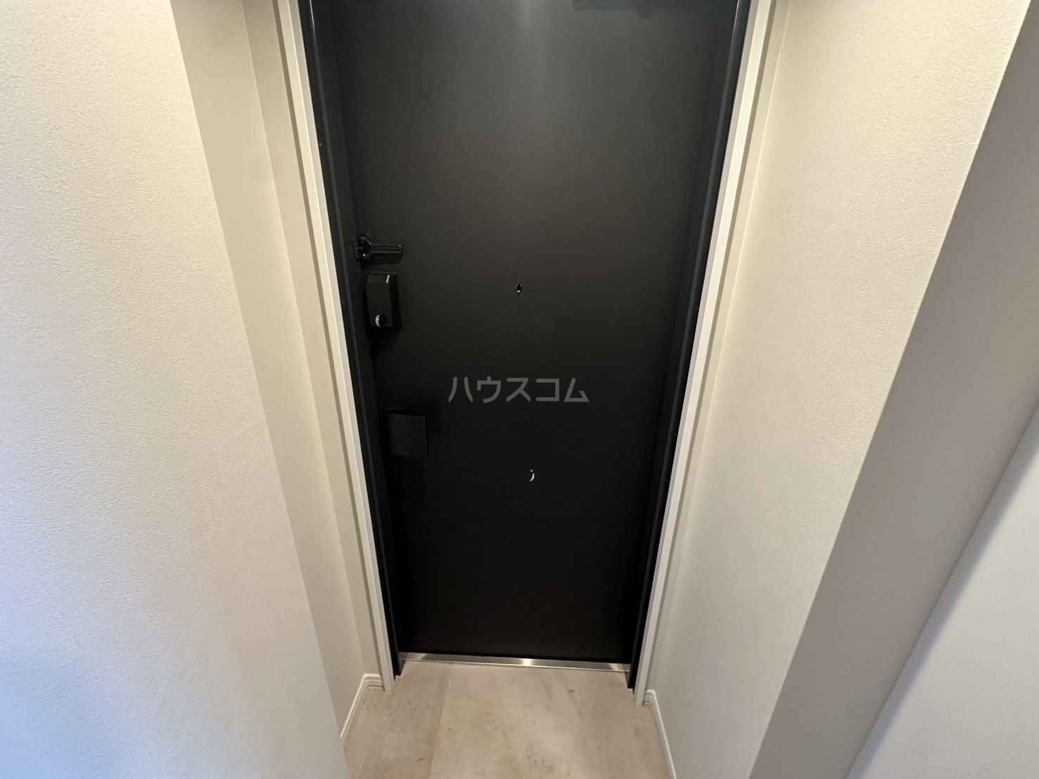 14/30 玄関