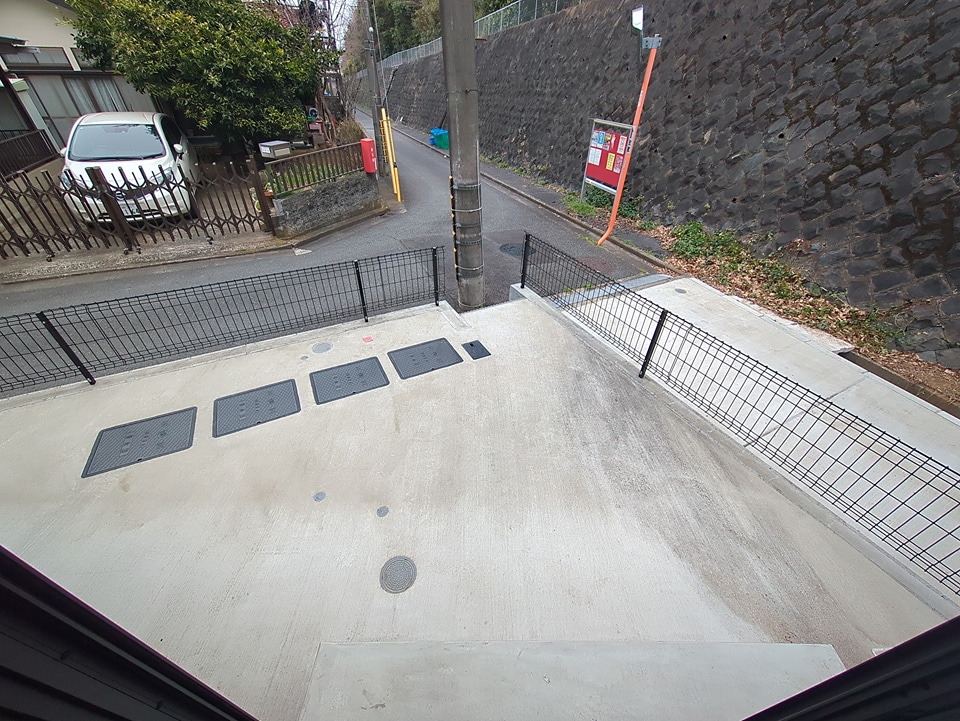 23/30 バルコニー