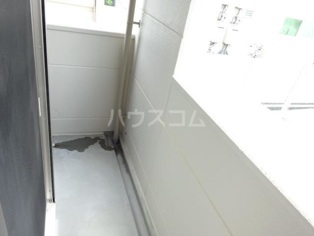 19/25 バルコニー