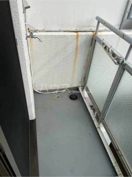 13/21 バルコニー