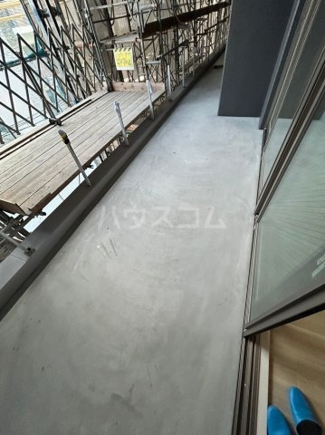 19/30 バルコニー