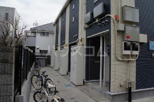 2/3 エントランス