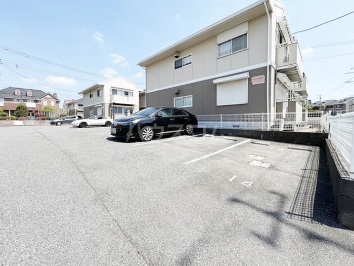 19/20 駐車場