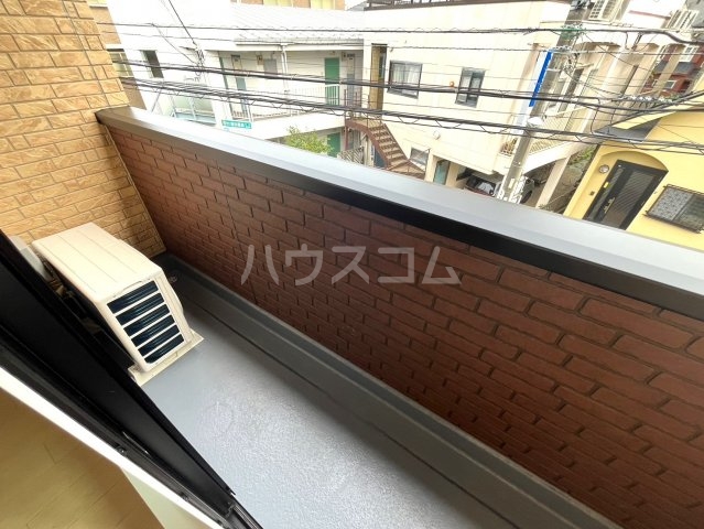 23/30 バルコニー