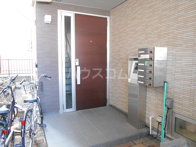 2/8 エントランス