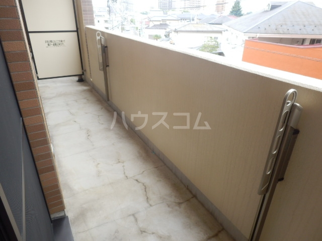 13/28 バルコニー