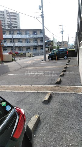 22/30 駐車場