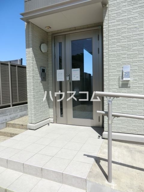 2/11 エントランス