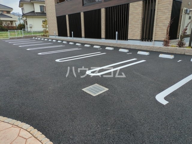 21/30 駐車場