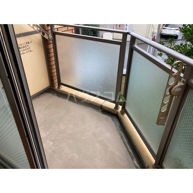 19/30 バルコニー