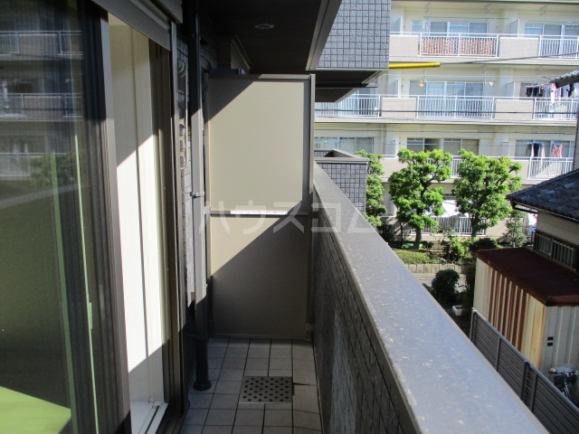 15/23 バルコニー