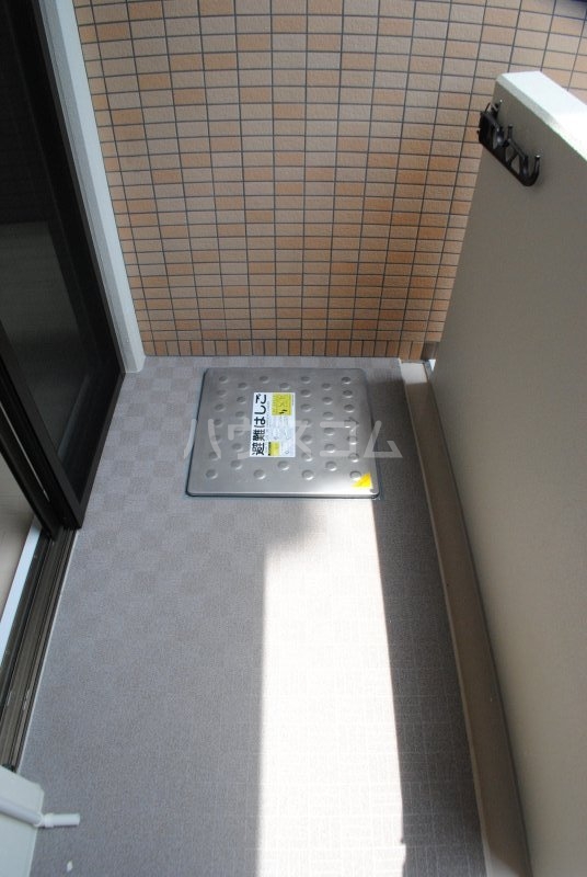 13/27 バルコニー