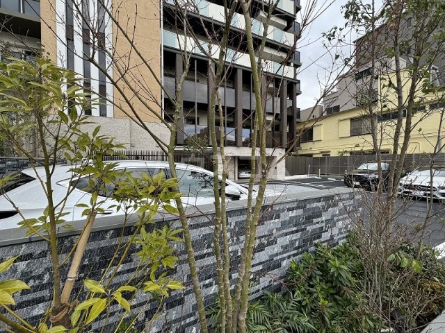 2/7 駐車場
