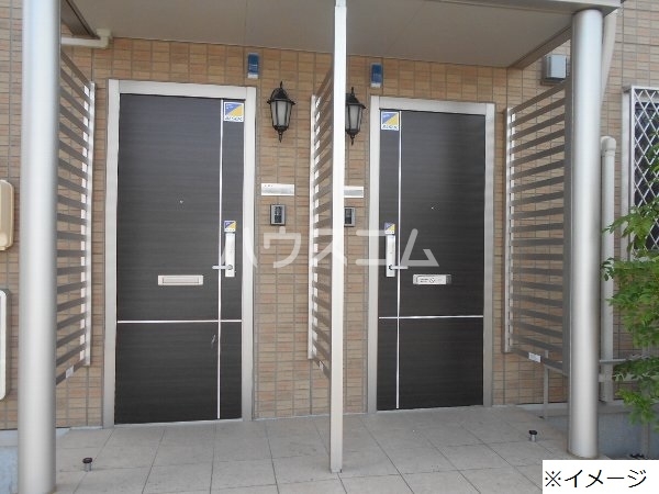 20/30 エントランス