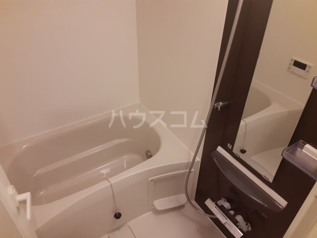 15/30 浴室