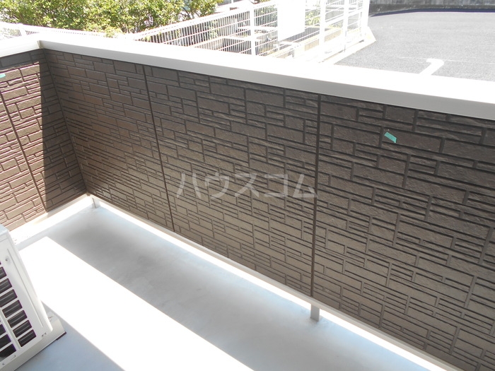 18/28 バルコニー