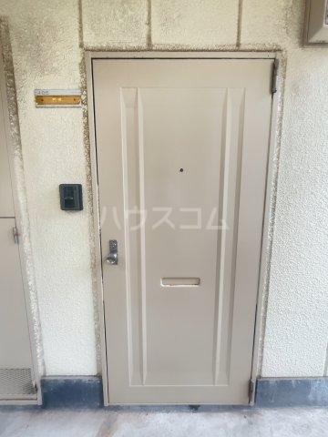 15/25 エントランス