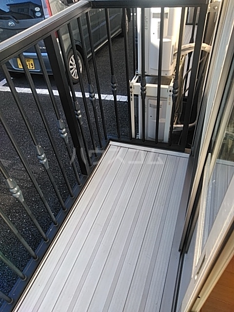 19/30 バルコニー