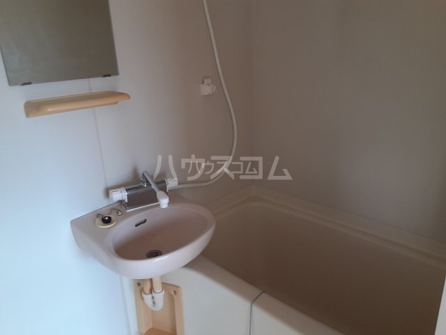 15/30 浴室