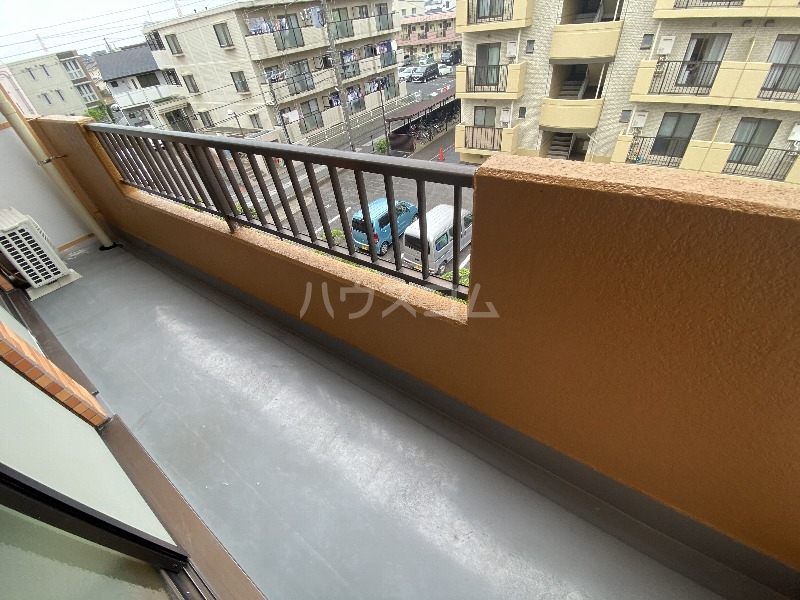 15/28 バルコニー
