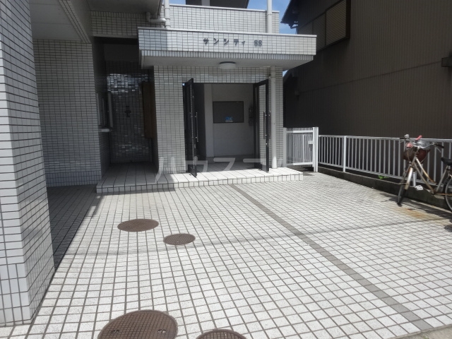 2/12 エントランス