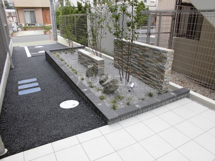 21/29 エントランス