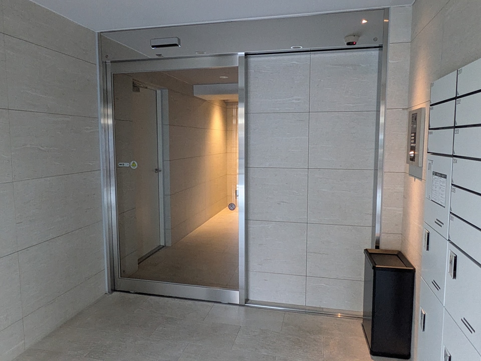 3/6 エントランス