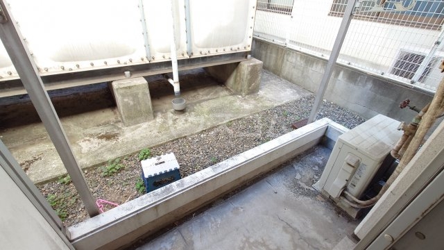 13/26 バルコニー