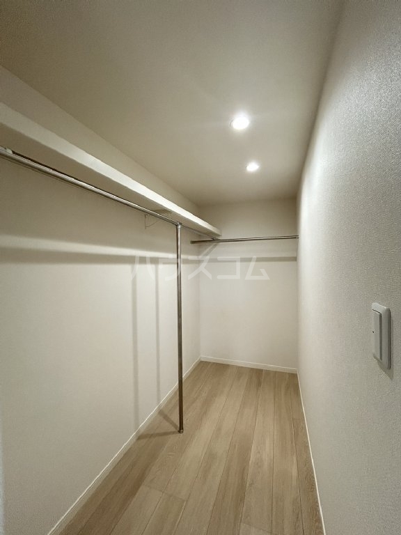 13/30 室内