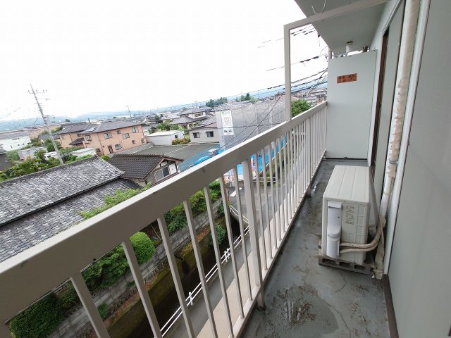 13/20 バルコニー