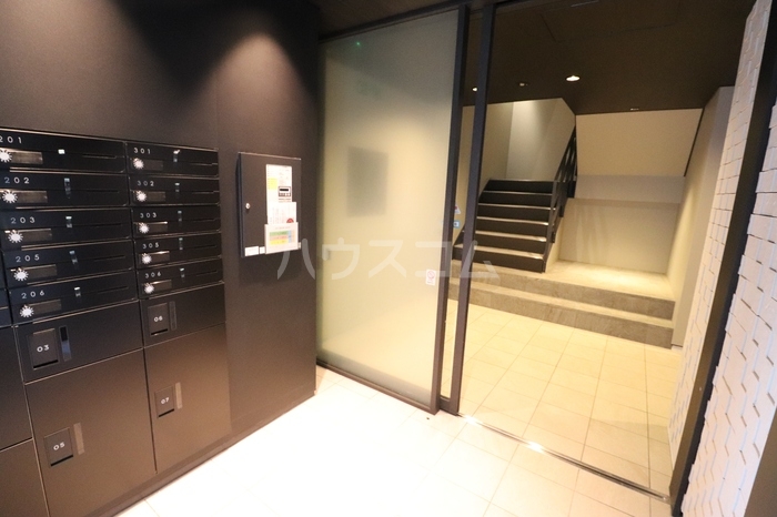 15/25 エントランス