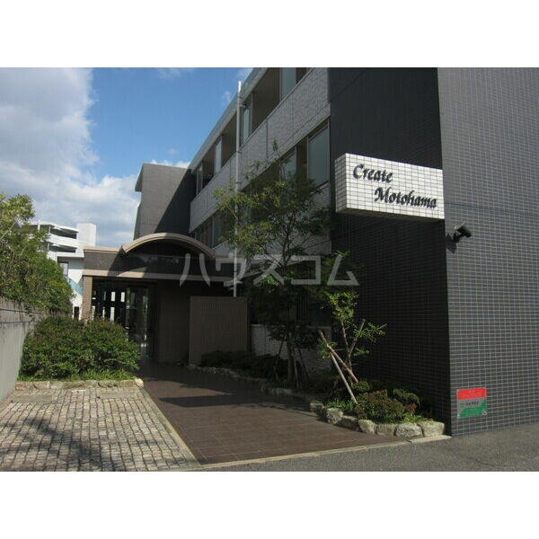 14/17 エントランス