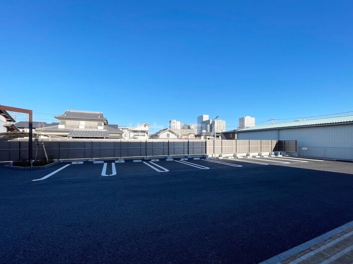 17/20 駐車場