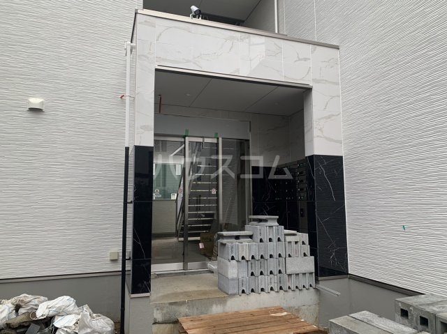 29/30 エントランス