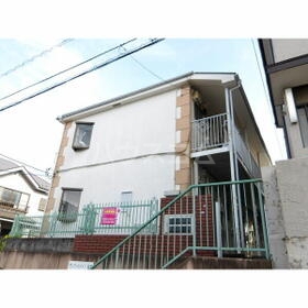 2/2 エントランス