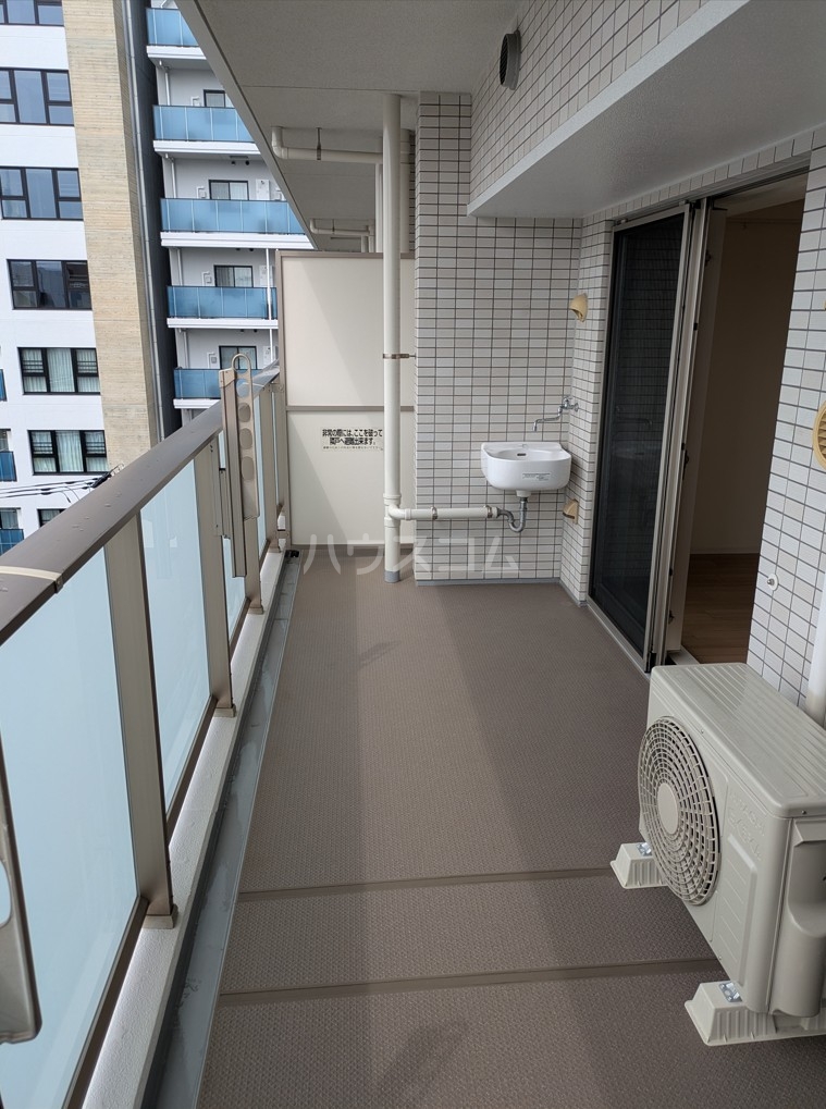 16/28 バルコニー