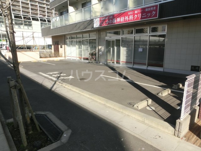 20/29 駐車場