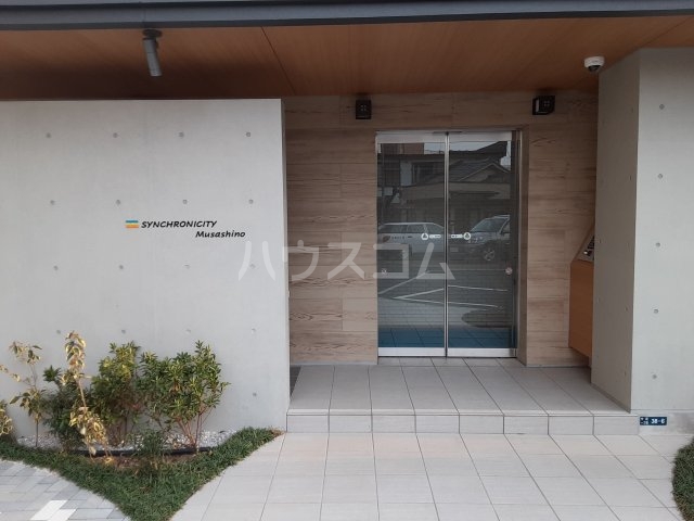 29/30 エントランス