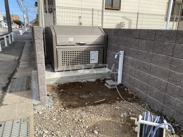 20/28 駐車場