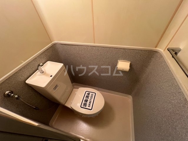 14/30 トイレ