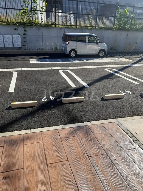 19/30 駐車場