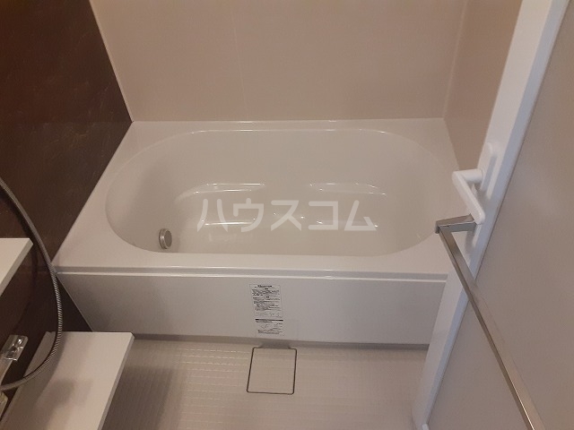 14/30 浴室