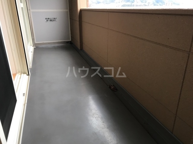 18/24 バルコニー