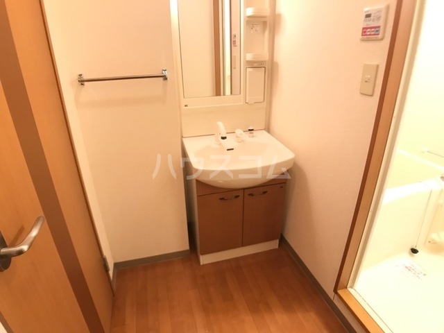 18/30 洗面