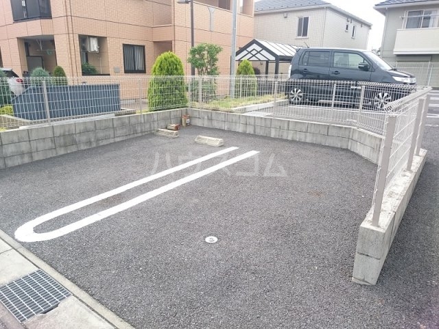3/4 駐車場