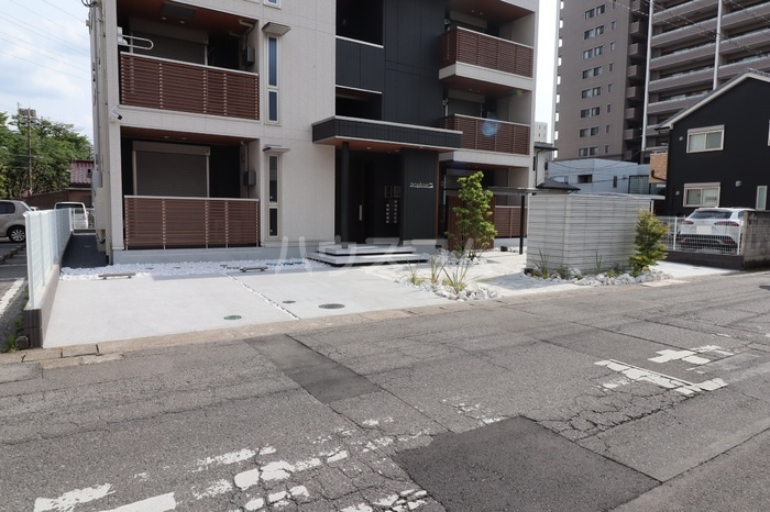 20/25 駐車場