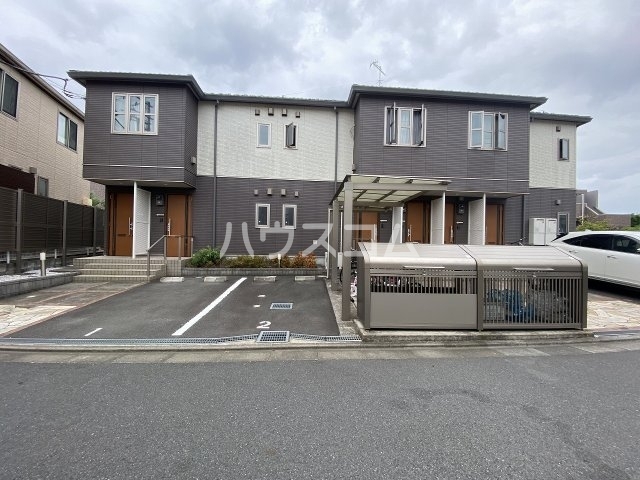 19/30 エントランス