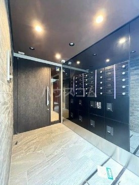 2/8 エントランス