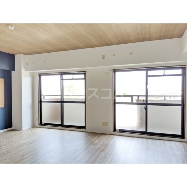 4/23 リビング/ダイニング