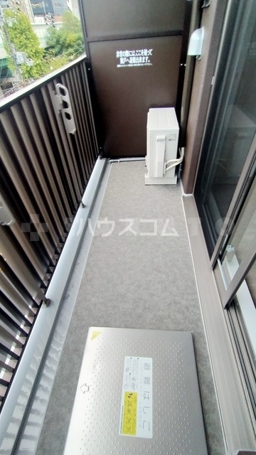 18/26 バルコニー